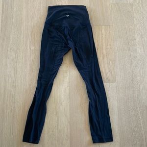 Lululemon align pants. Size 0. 21”. Black. Good condition